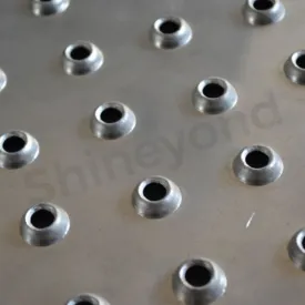 滑り止めエキスパンドメタル